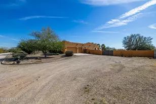 14629 W Oberlin Way, Surprise, AZ 85387 - Photo 2
