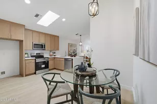 926 E Hearne Way, Gilbert, AZ 85234 - Photo 16