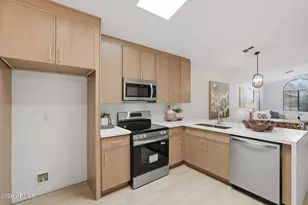 926 E Hearne Way, Gilbert, AZ 85234 - Photo 10