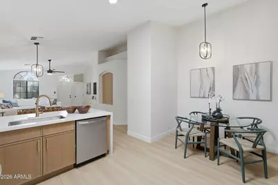 926 E Hearne Way, Gilbert, AZ 85234 - Photo 18