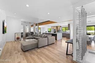 6834 N 72nd Pl, Scottsdale, AZ 85250 - Photo 2