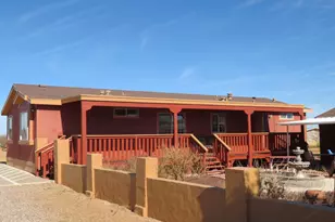 7487 E Larkspur Ln, Hereford, AZ 85615 - Photo 2