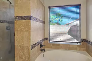 12742 W Palm Ln, Avondale, AZ 85392 - Photo 14