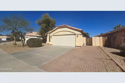 12742 W Palm Lane, Avondale, AZ 85392 - Photo 2