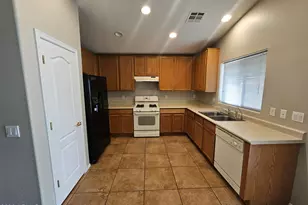 43826 W Lindgren Dr, Maricopa, AZ 85138 - Photo 6