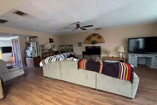 4934 W Fallen Leaf Ln, Glendale, AZ 85310 - Photo 10