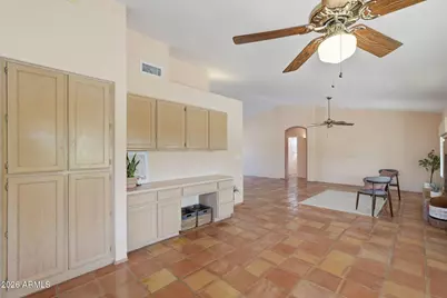 125 E Blue Eagle Lane, Phoenix, AZ 85086 - Photo 12