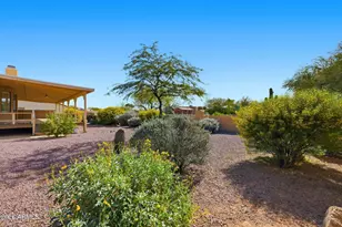 125 E Blue Eagle Ln, Phoenix, AZ 85086 - Photo 34