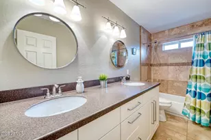 3415 E Camelback Rd, Phoenix, AZ 85018 - Photo 12