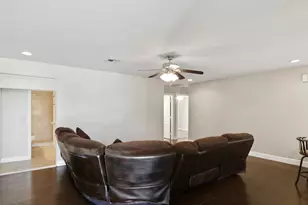 4436 N 37th Ave, Phoenix, AZ 85019 - Photo 10