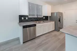 7255 N 125th Dr, Glendale, AZ 85307 - Photo 8