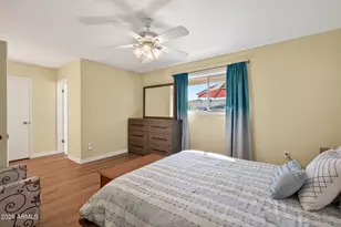 10137 W Mountain View Rd, Sun City, AZ 85351 - Photo 18