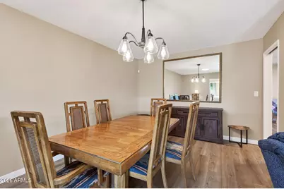 10137 W Mountain View Road, Sun City, AZ 85351 - Photo 16