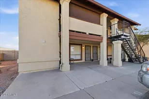 434 W Ivyglen St, Mesa, AZ 85201 - Photo 4