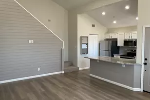 2201 N Comanche Dr, Chandler, AZ 85224 - Photo 2