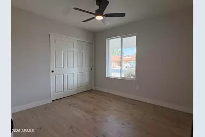 5723 W Sunnyslope Lane, Glendale, AZ 85302 - Photo 12