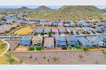 32300 Daylight Drive, San Tan Valley, AZ 85144 - Photo 38