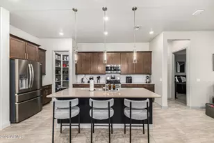 24253 N 170th Ln, Surprise, AZ 85387 - Photo 10