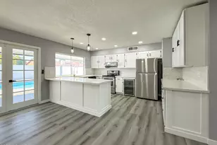 4638 W Midway Ave, Glendale, AZ 85301 - Photo 6