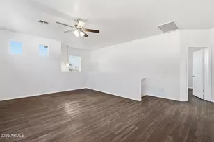 6922 S 38th Ln, Phoenix, AZ 85041 - Photo 10