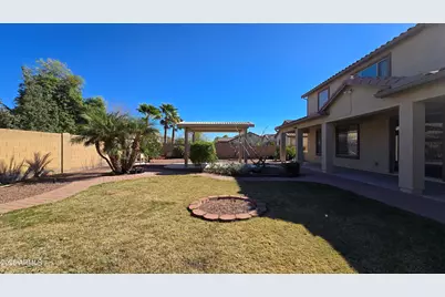 14226 W Wethersfield Road, Surprise, AZ 85379 - Photo 52