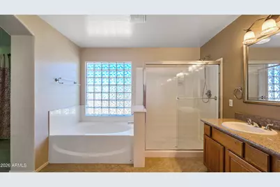 14226 W Wethersfield Road, Surprise, AZ 85379 - Photo 32