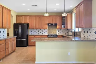 14226 W Wethersfield Rd, Surprise, AZ 85379 - Photo 48