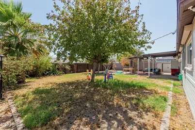 2901 W Corrine Drive, Phoenix, AZ 85029 - Photo 26