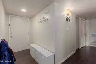 2901 W Corrine Dr, Phoenix, AZ 85029 - Photo 8