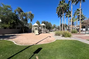 7510 S 29th Way, Phoenix, AZ 85042 - Photo 20