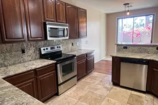 7510 S 29th Way, Phoenix, AZ 85042 - Photo 8