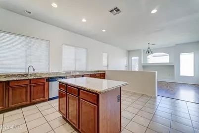 9022 E Hobart Street, Mesa, AZ 85207 - Photo 10