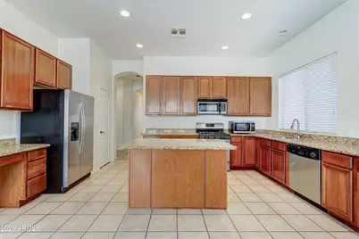 9022 E Hobart Street, Mesa, AZ 85207 - Photo 12