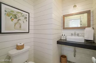 5627 E Monterosa St, Phoenix, AZ 85018 - Photo 18