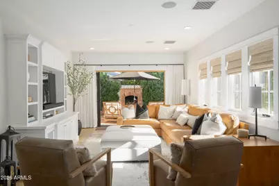 5627 E Monterosa Street, Phoenix, AZ 85018 - Photo 10