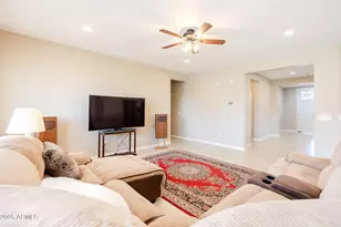 4557 W South Butte Rd, San Tan Valley, AZ 85144 - Photo 10