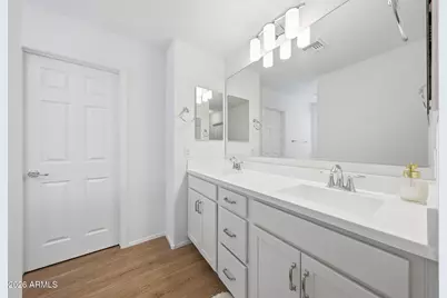 753 N 107th Drive, Avondale, AZ 85323 - Photo 4