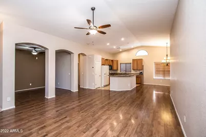 44629 W Santa Fe Avenue, Maricopa, AZ 85139 - Photo 4