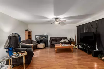 8802 N New World Drive, Glendale, AZ 85302 - Photo 10