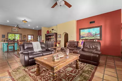 10653 E Sleepy Hollow Trail, Gold Canyon, AZ 85118 - Photo 12