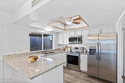 11002 N 39th Avenue, Phoenix, AZ 85029 - Photo 24