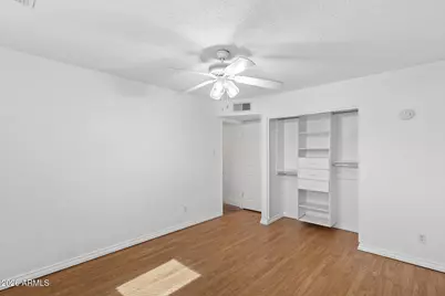 11002 N 39th Avenue, Phoenix, AZ 85029 - Photo 10