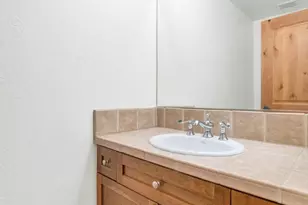 229 W Portland St, Phoenix, AZ 85003 - Photo 14