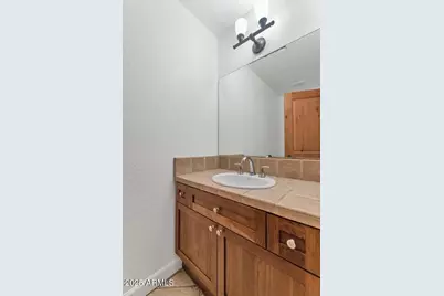 229 W Portland Street, Phoenix, AZ 85003 - Photo 4