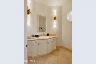 4490 E Valley Vista Lane, Paradise Valley, AZ 85253 - Photo 50