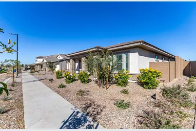 19084 E Caledonia Drive, Queen Creek, AZ 85142 - Photo 4