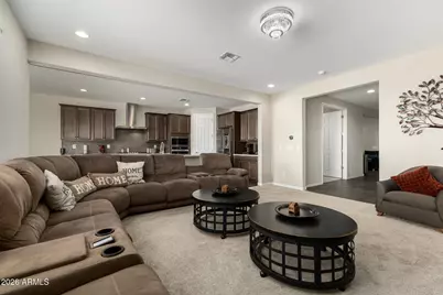 18427 W Pasadena Avenue, Litchfield Park, AZ 85340 - Photo 8