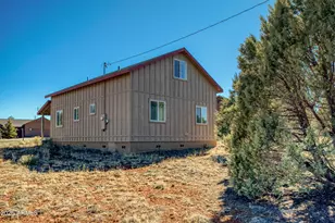 2751 Pineview Ct, Overgaard, AZ 85933 - Photo 20