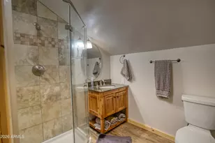 2751 Pineview Ct, Overgaard, AZ 85933 - Photo 18