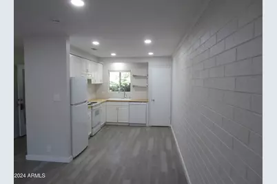 1450 E Bethany Home Road #34, Phoenix, AZ 85014 - Photo 4